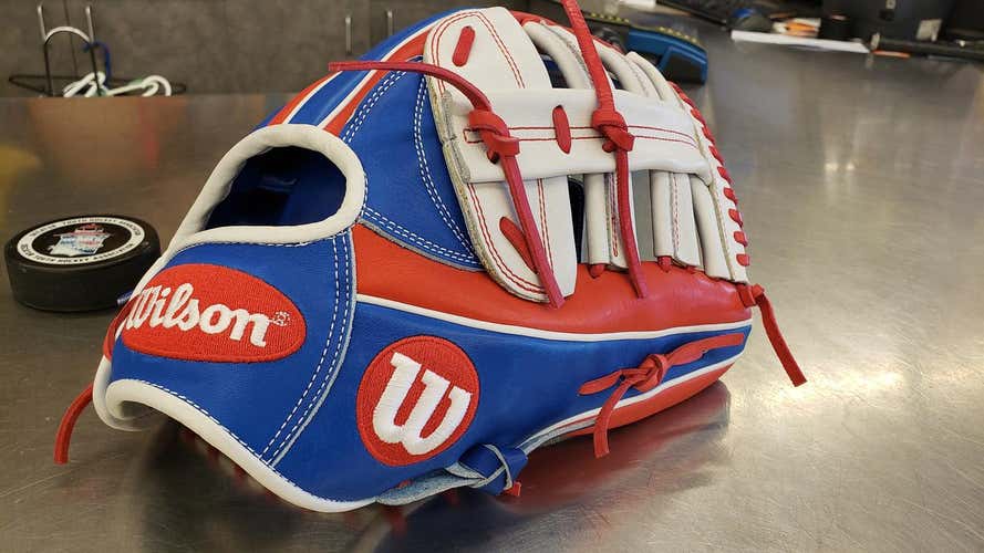 New Limited Edition Wilson A2000 CL22 13"