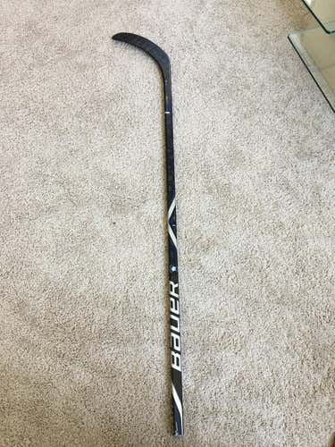 Yale university Bauer Vapor 1X lite int Pro Stock