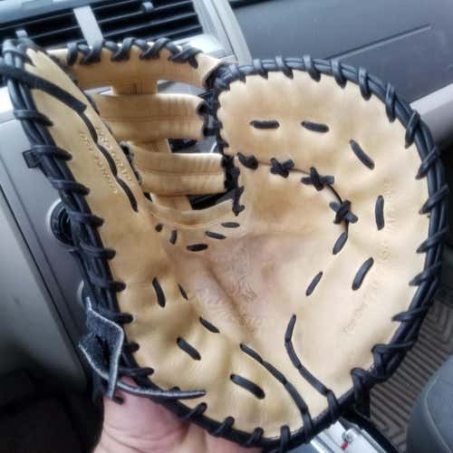 Rawlings Heart of the Hide Baseball Glove Adult
