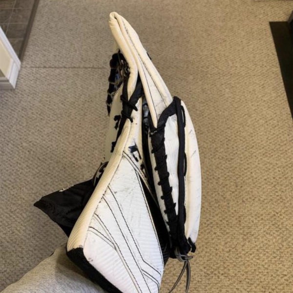 CCM Extreme Flex 3 Glove