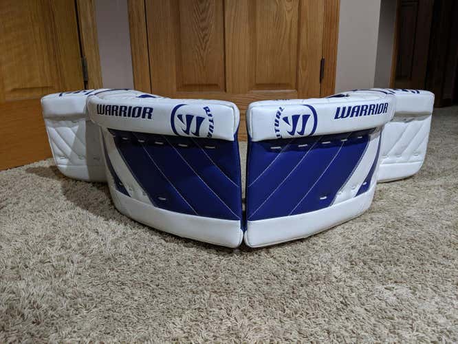 Warrior Ritual G4 Goalie Leg Pads Intermediate