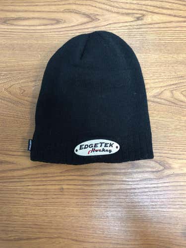 Brand New Bauer Hockey Beanie Hat With EdgeTek Hockey Logo
