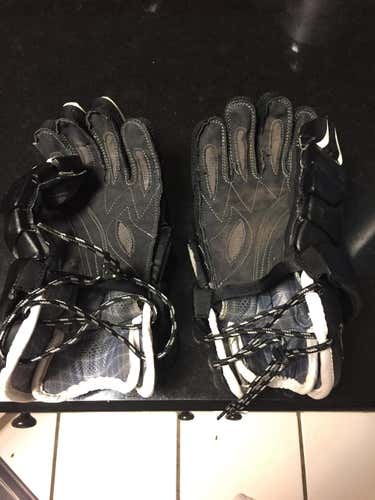 Warrior Hypno Lacrosse Gloves