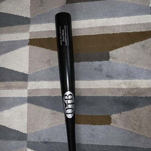 Brand New Axe Handle Dovetail Bat