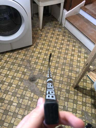 New Bauer 1X Lite NCAA LH P88 67 Flex Grip Hockey Stick