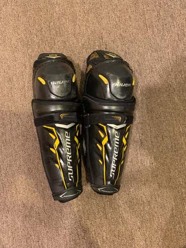 Bauer Shin Pads