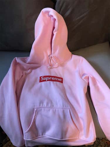 Supreme hoodie
