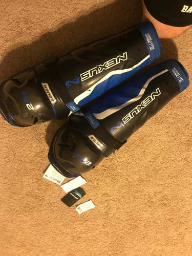 Bauer 2N Shin pads