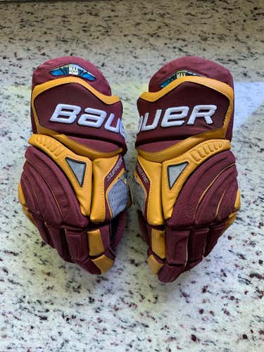 Supreme one95 Gloves Senior