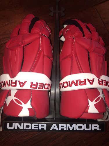 New Command Lacrosse Gloves