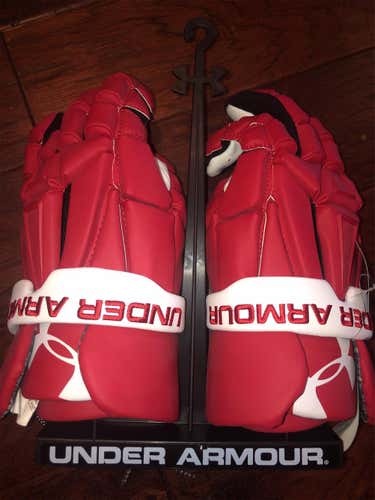 New Command Lacrosse Gloves