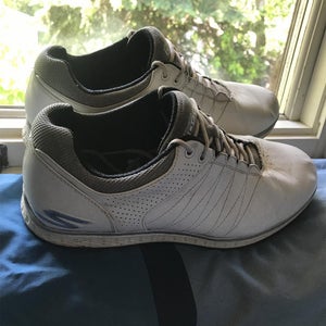 SKETCHERS GoGolf Like New Shoes