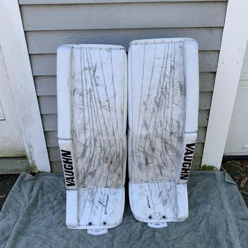 33+2 Vaughn Ventus SLR Pro Carbon Leg Pads