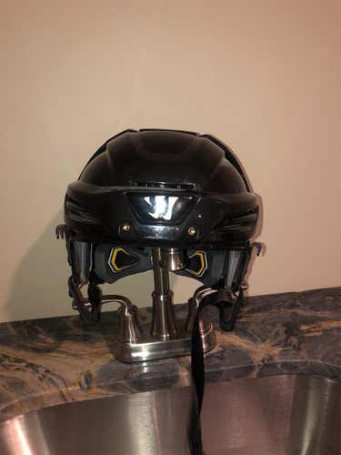 Black Medium Warrior Krown Helmet