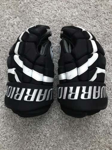 Covert DT2 Jr 11” Hockey Gloves