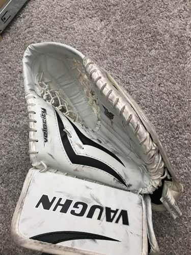 Youth Vaughn Velocity V7