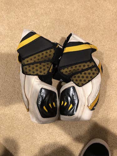 Bauer Total One Elbow Pad M