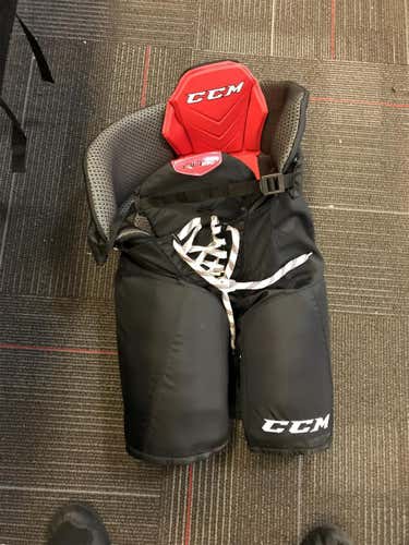 New Ccm QLt 290 Junior Large Black