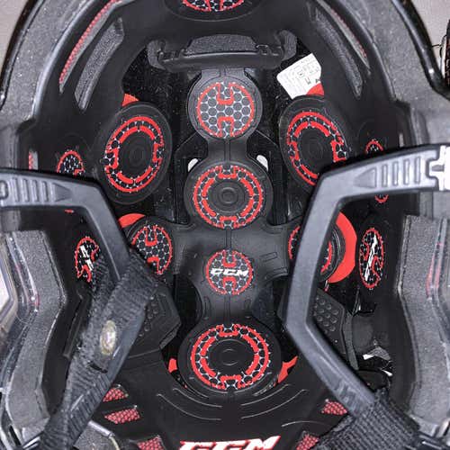 Resistance 300 Helmet