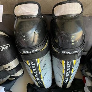 Bauer Supreme