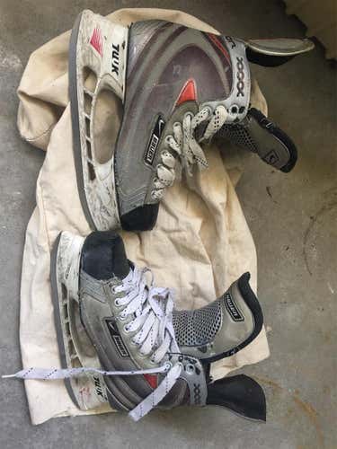 Vapor x40 Hockey Skates Size 7