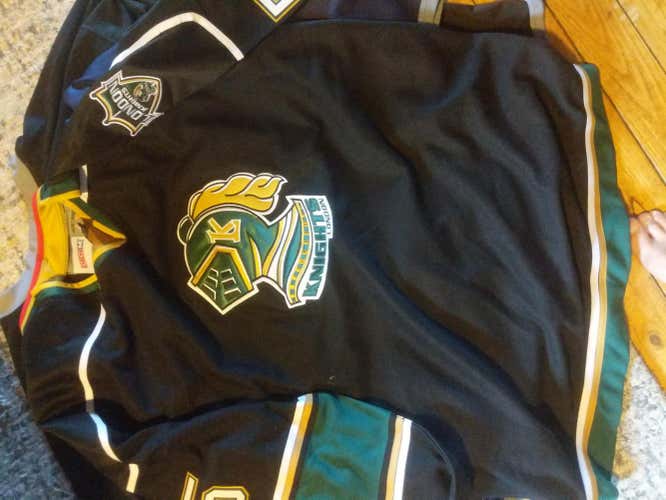 London knights Jersey