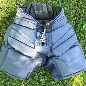 Reebok 18k Hockey Goalie Pants Junior XL