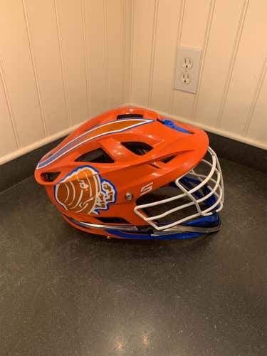 Top Gun Fighting Clams Cascade S Barely Used