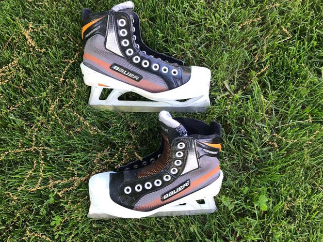 Bauer Performance Hockey Goalie Skates Junior Size 3.5