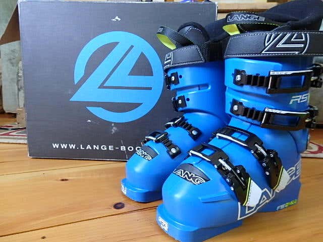 Lange RS 70 Ski Boots 22.5, Like New