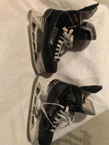 Supreme 190 Hockey Skates Senior Size 6
