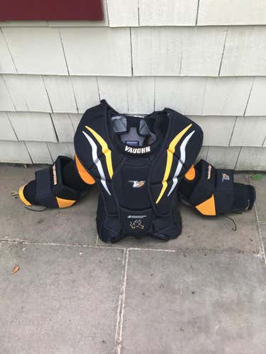 New Vaughn Velocity V7 XF Pro Chest and Arm Protector Goalie Chest Protector Senior