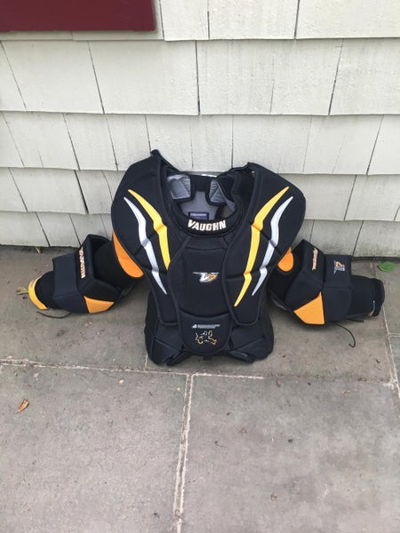 New Vaughn Velocity V7 XF Pro Chest and Arm Protector Goalie Chest Protector Senior