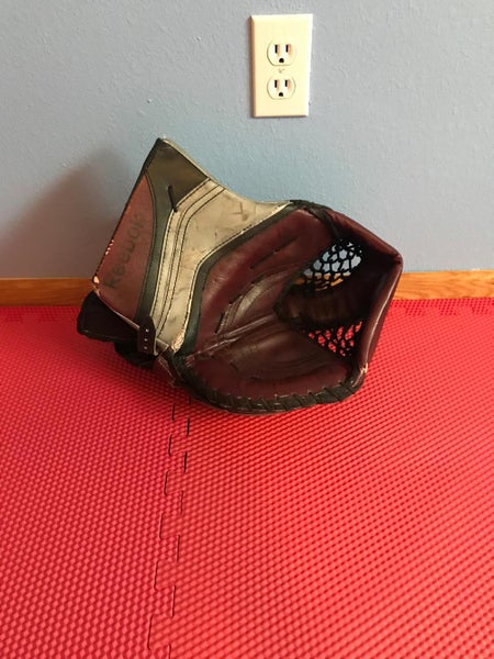 Reebok Premier XLT Pro Goalie Glove Regular Senior