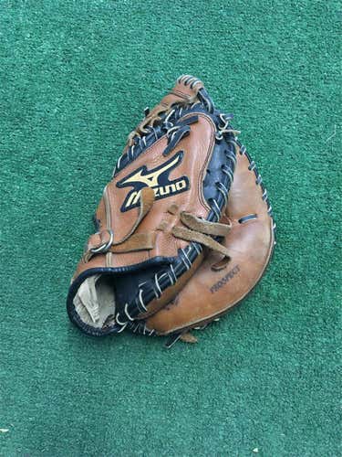 Mizuno Prospect GXC104 Youth Catcher's Mitt, Bin#1