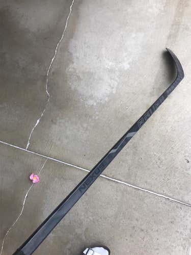Nexus 1000 Hockey Stick Righty Unknown Intermediate