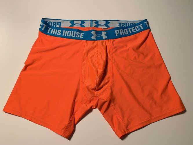 Under Armour Compression Adult Shorts Size Large