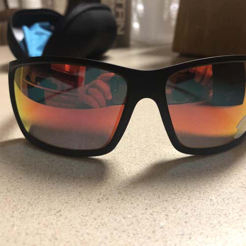 New  Sunglasses Adult