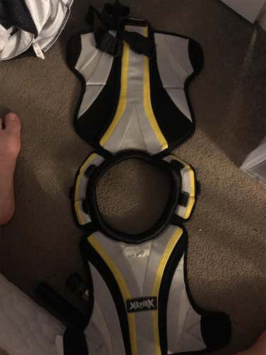 Shadow Shoulder Pads