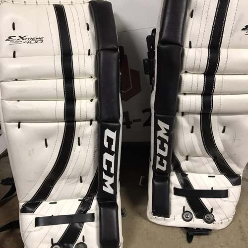 Extreme Flex 400 Goalie Leg Pads Youth