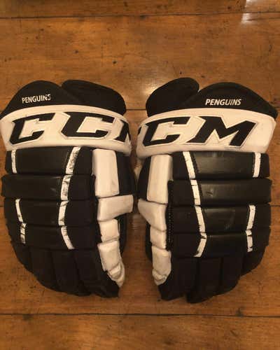 Penguins CCM HG97 14” Pro Stock Hockey Gloves