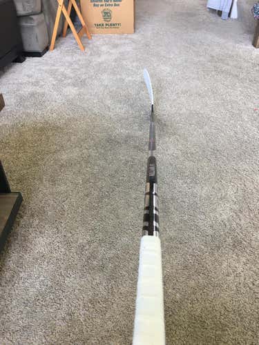 Barley used Bauer Vapor ADV Hockey Stick pro Stock send me offers! Need gone!
