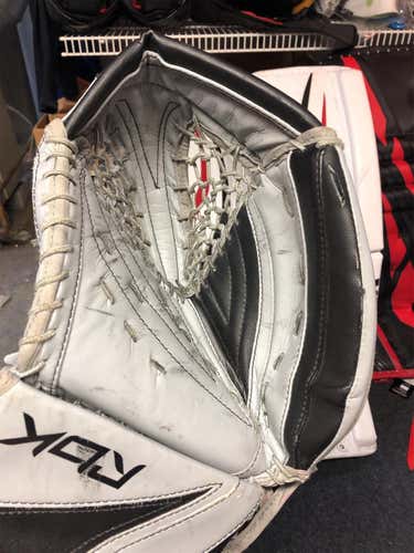 Pulse Goalie Glove & Blocker Regular Senior