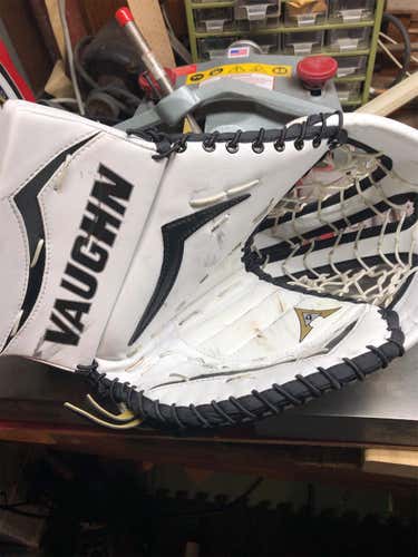 Velocity V6 Goalie Glove & Blocker Regular Senior