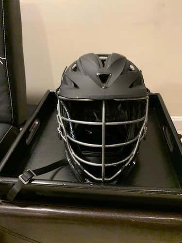 Cascade R Cages & Helmet Accessories