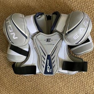 Easton Shoulder Pads Senior XL