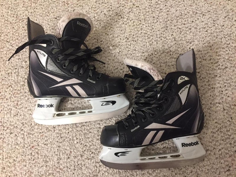 Reebok 2K Hockey Skates Youth Size 1