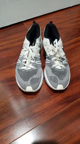 Nike Flyknit Trainers