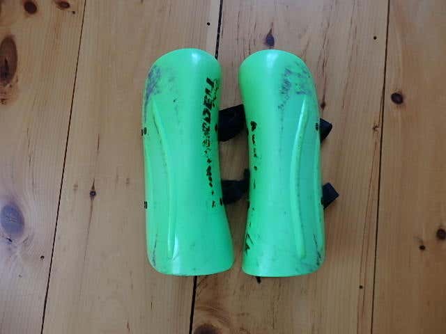 Jr. Komperdell shin guards