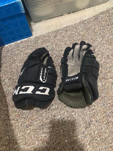 Ultra Tacks Gloves Junior